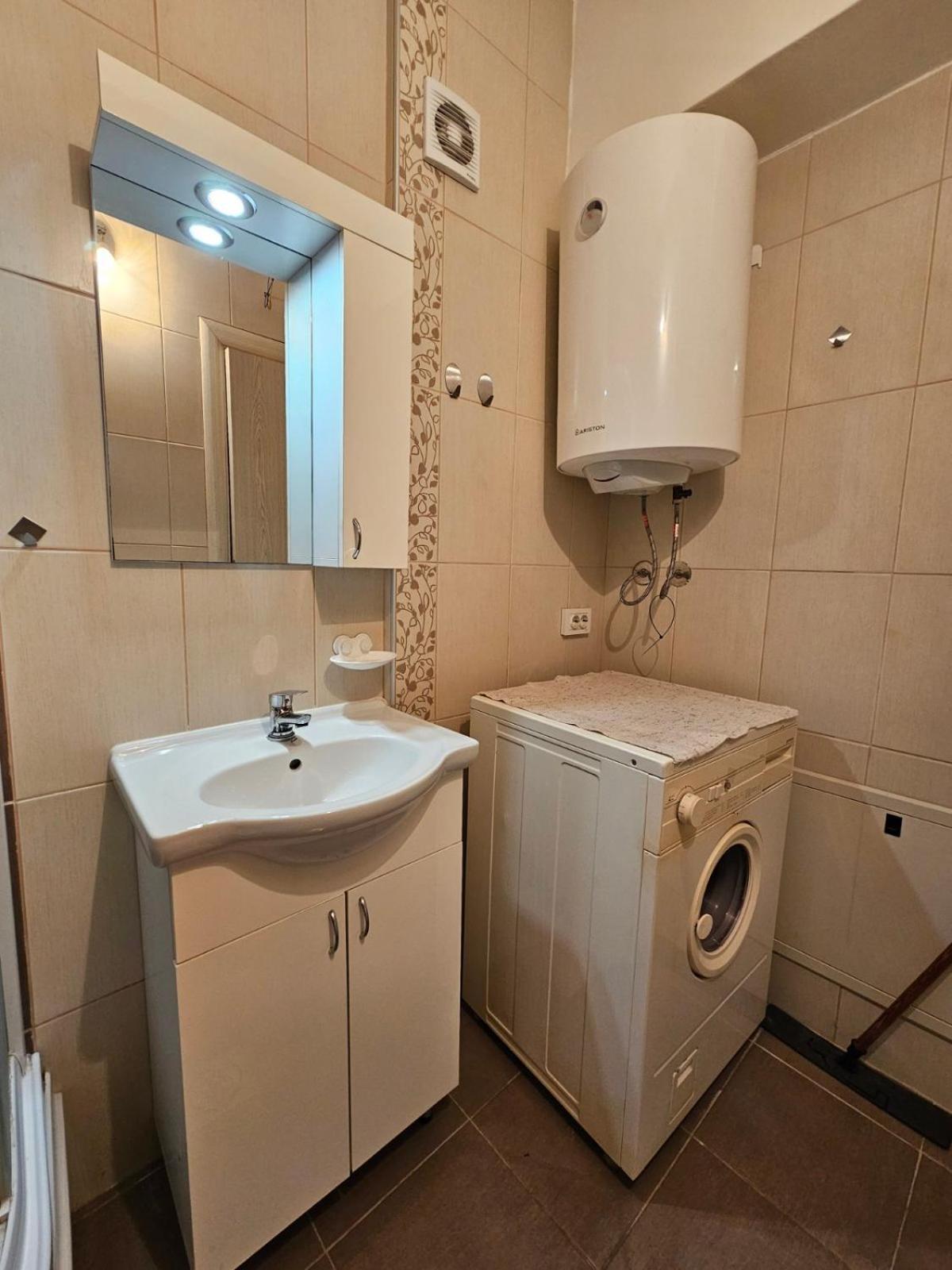 East Gate Apartment Studio Skopje Buitenkant foto